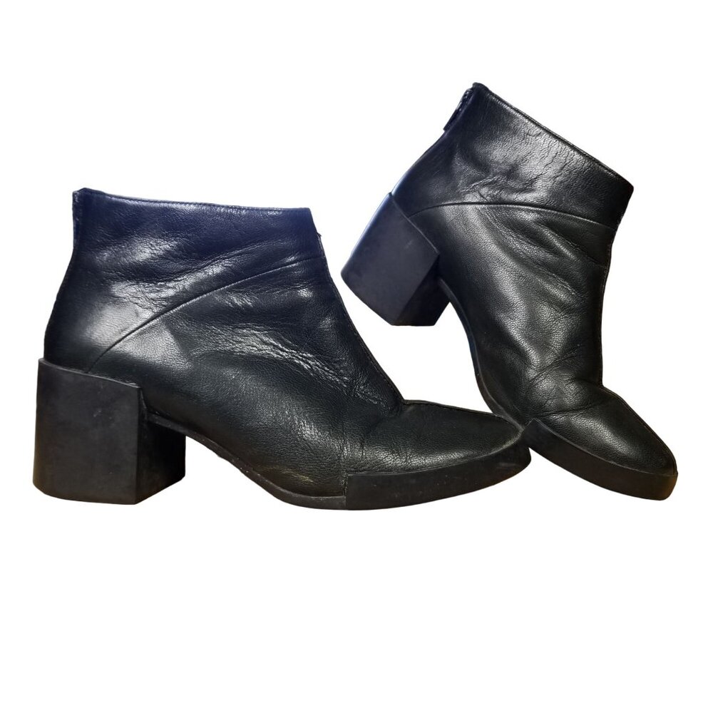 Camper Lotta black leather womens ankle boots size 7
